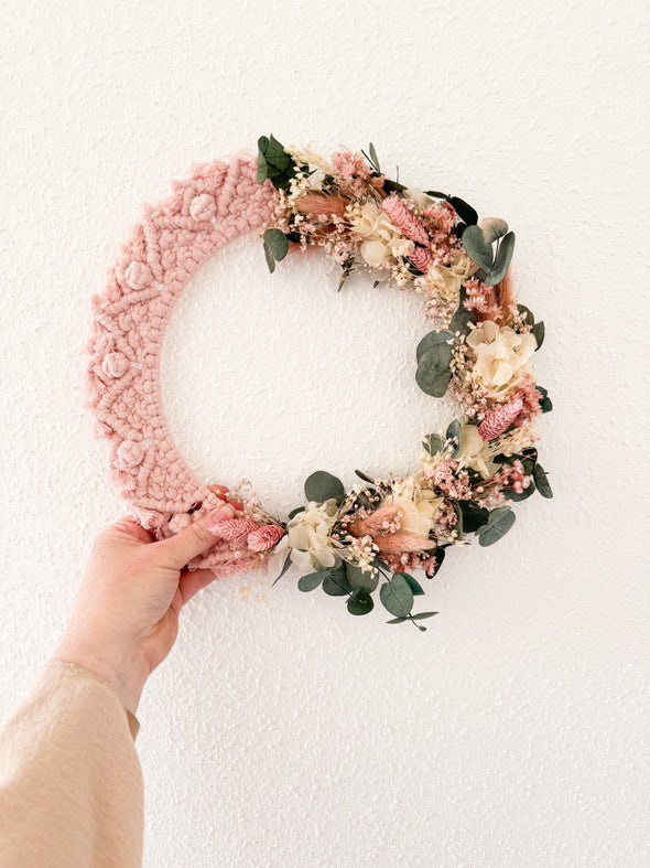 ATELIER COURONNE MACRAME ET FLEURS SECHEES -